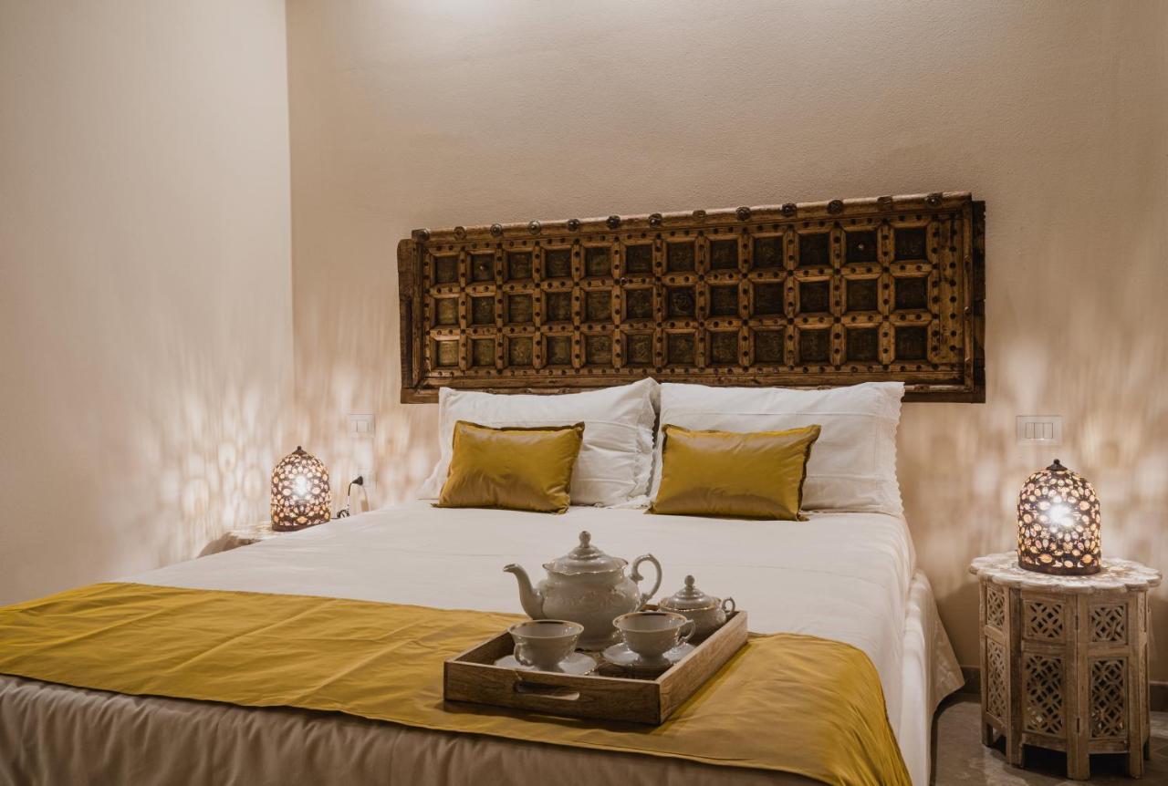 Moon'S Tower Suite&Rooms Portoscuso Exterior photo