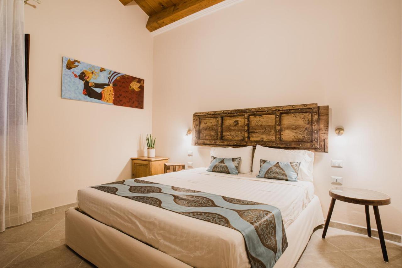 Moon'S Tower Suite&Rooms Portoscuso Exterior photo