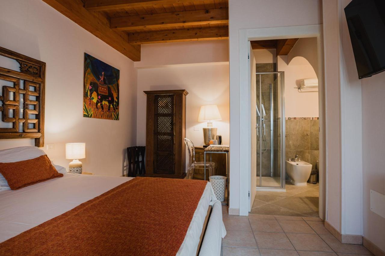 Moon'S Tower Suite&Rooms Portoscuso Exterior photo