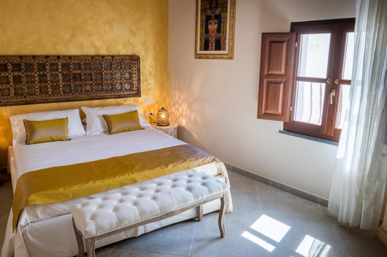Moon'S Tower Suite&Rooms Portoscuso Exterior photo